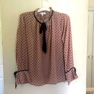 Perfect for fall Active USA blouse size large